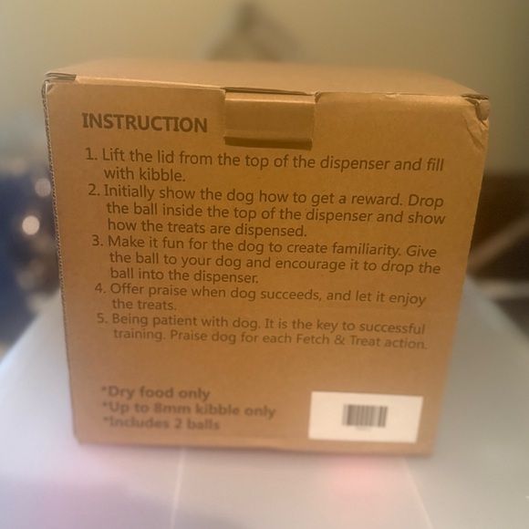 NWT INTERACTIVE FETCH & GREAT DOG DISPENSER, ONE SIZE, GREEN/WHITE - Picture 11 of 11